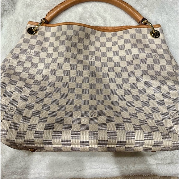 Louis Vuitton Damier Azur Artsy MM Shoulder Bag - Picture 4 of 12